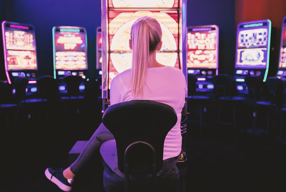 Browser Casinos vs Downloadable Casino Apps on a Laptop